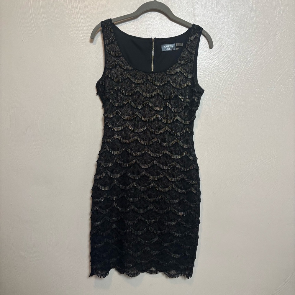 Guess Women’s Dress‎ Fringe Scallop Sleeveless Lined Black Gold Size 4
